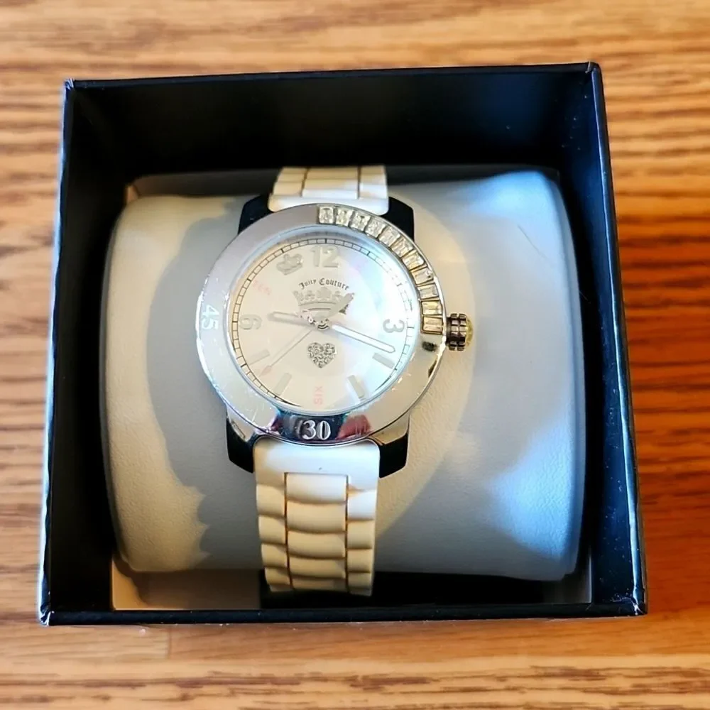 JUICY COUTURE Vintage Silver And Crystal Boyfriend Watch WHIMSYGOTH
